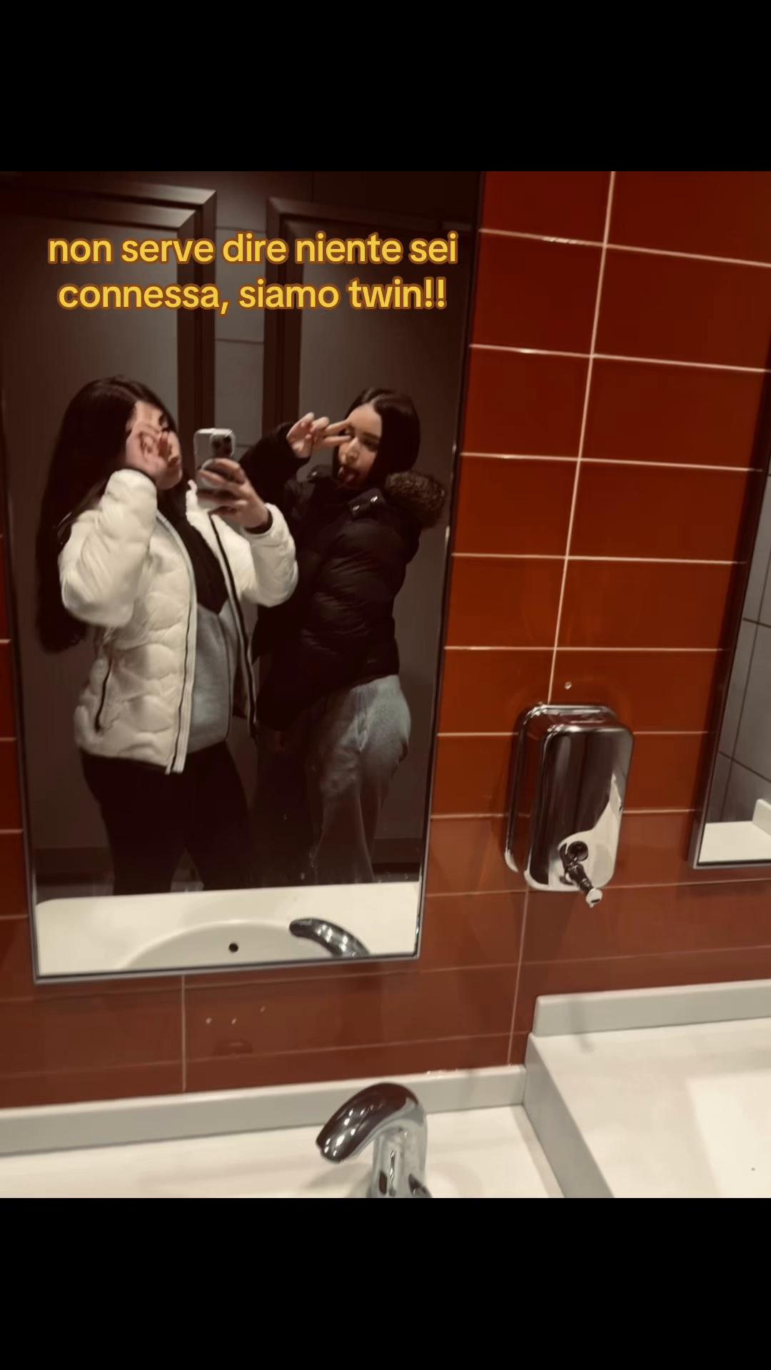 @𝓂ℯ𝓁𝒾