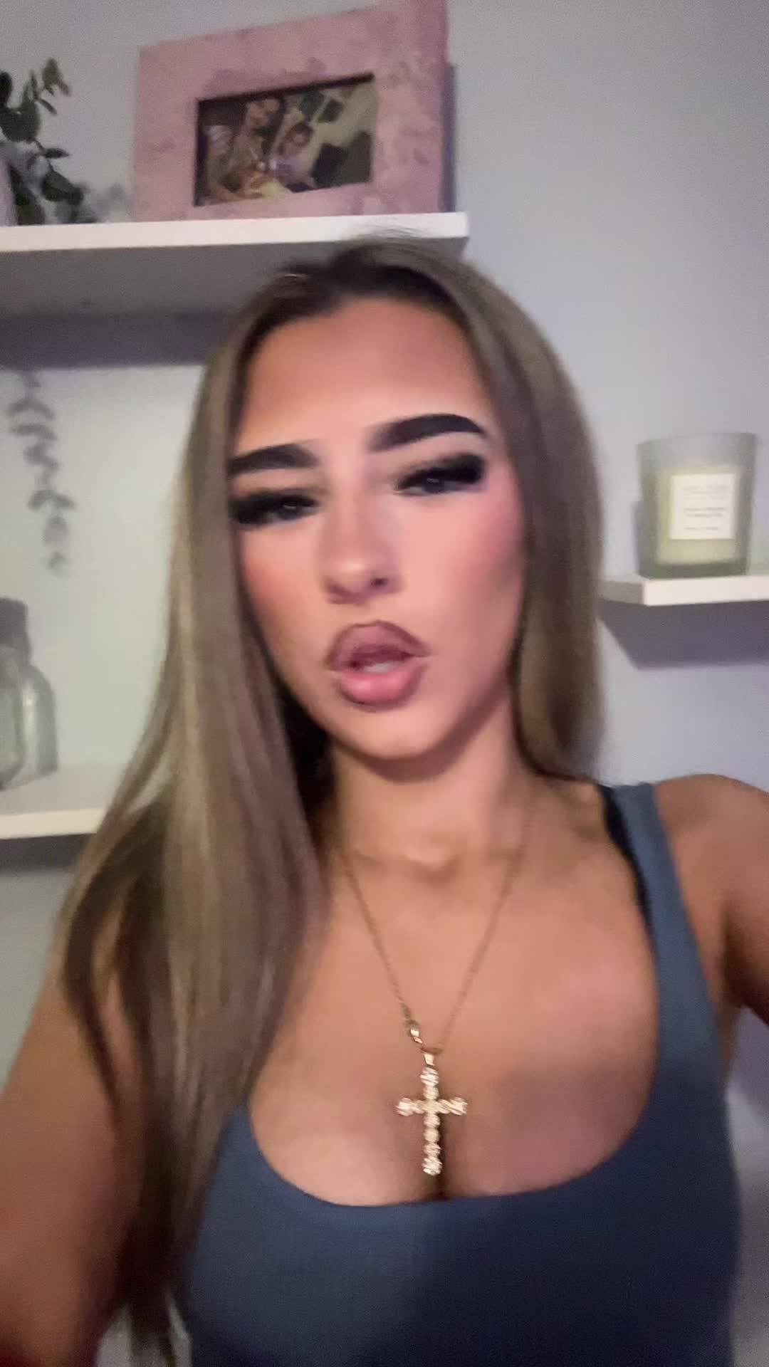 @riya🤍🤍