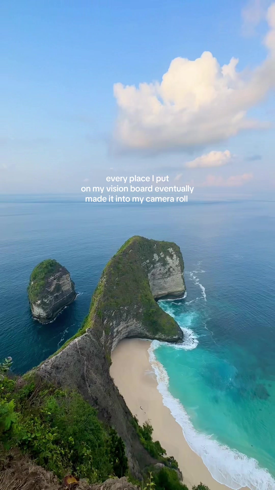 @Maddie | Travel Content
