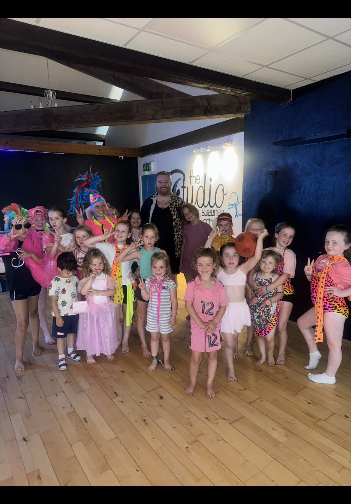 @Nicole Sweeney School of Dance