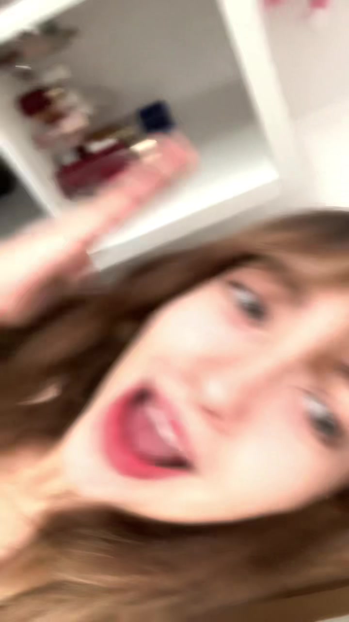 @Carla