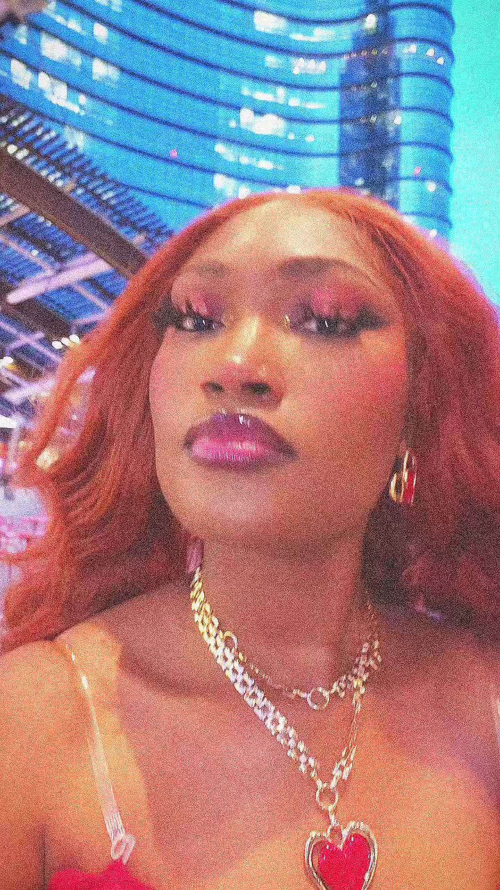 @QweenVee🎀