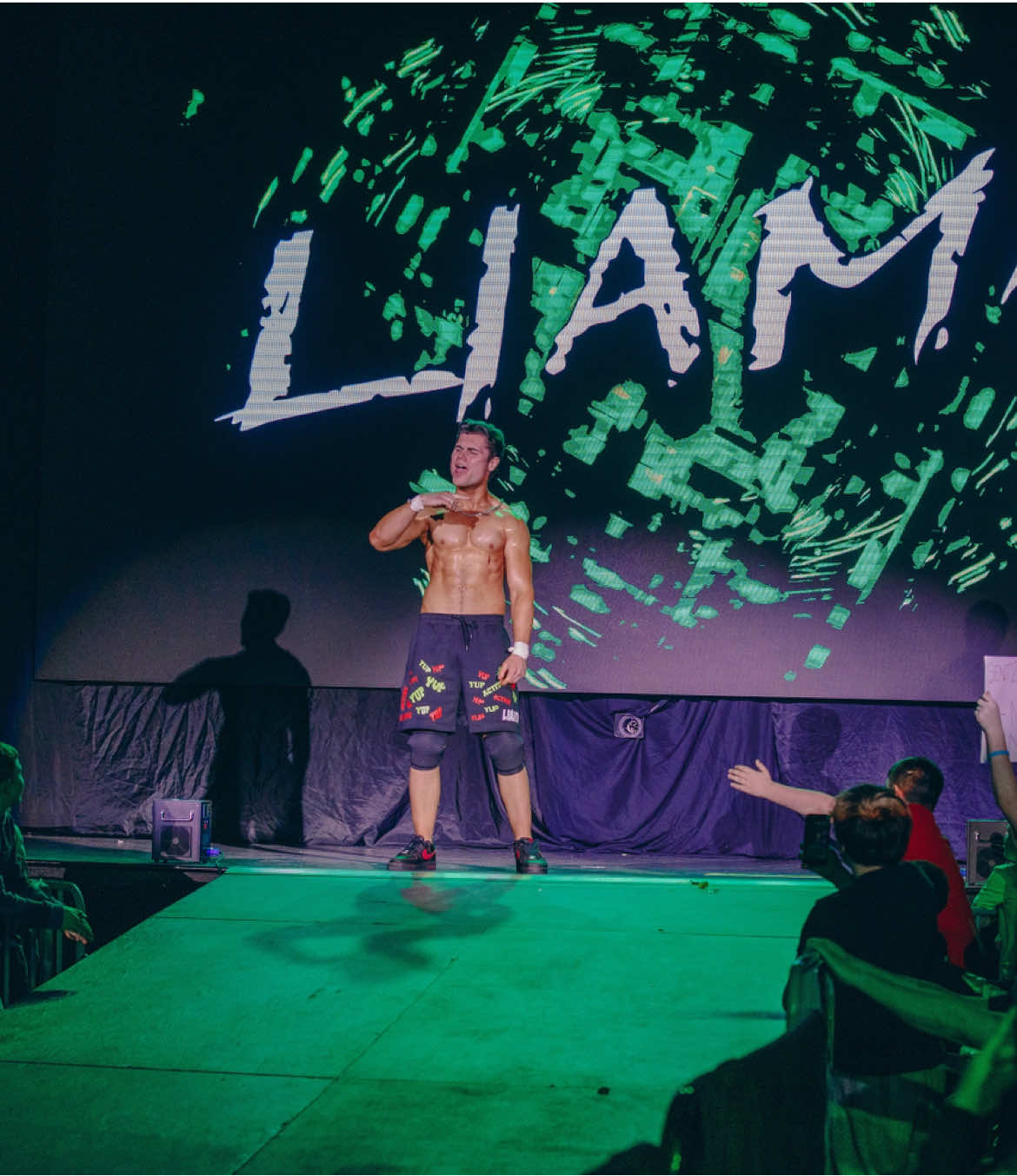 @liamooo___