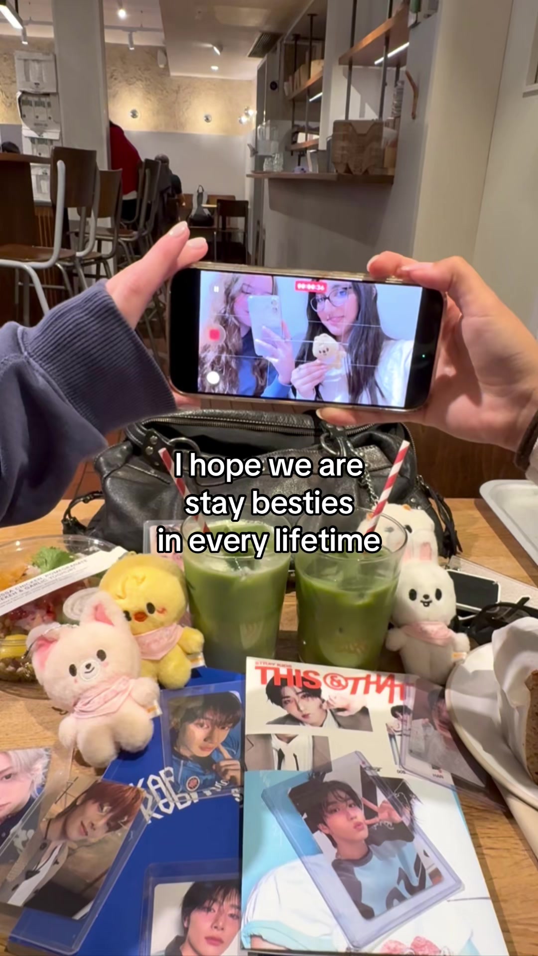 @Inaya & Charlotte