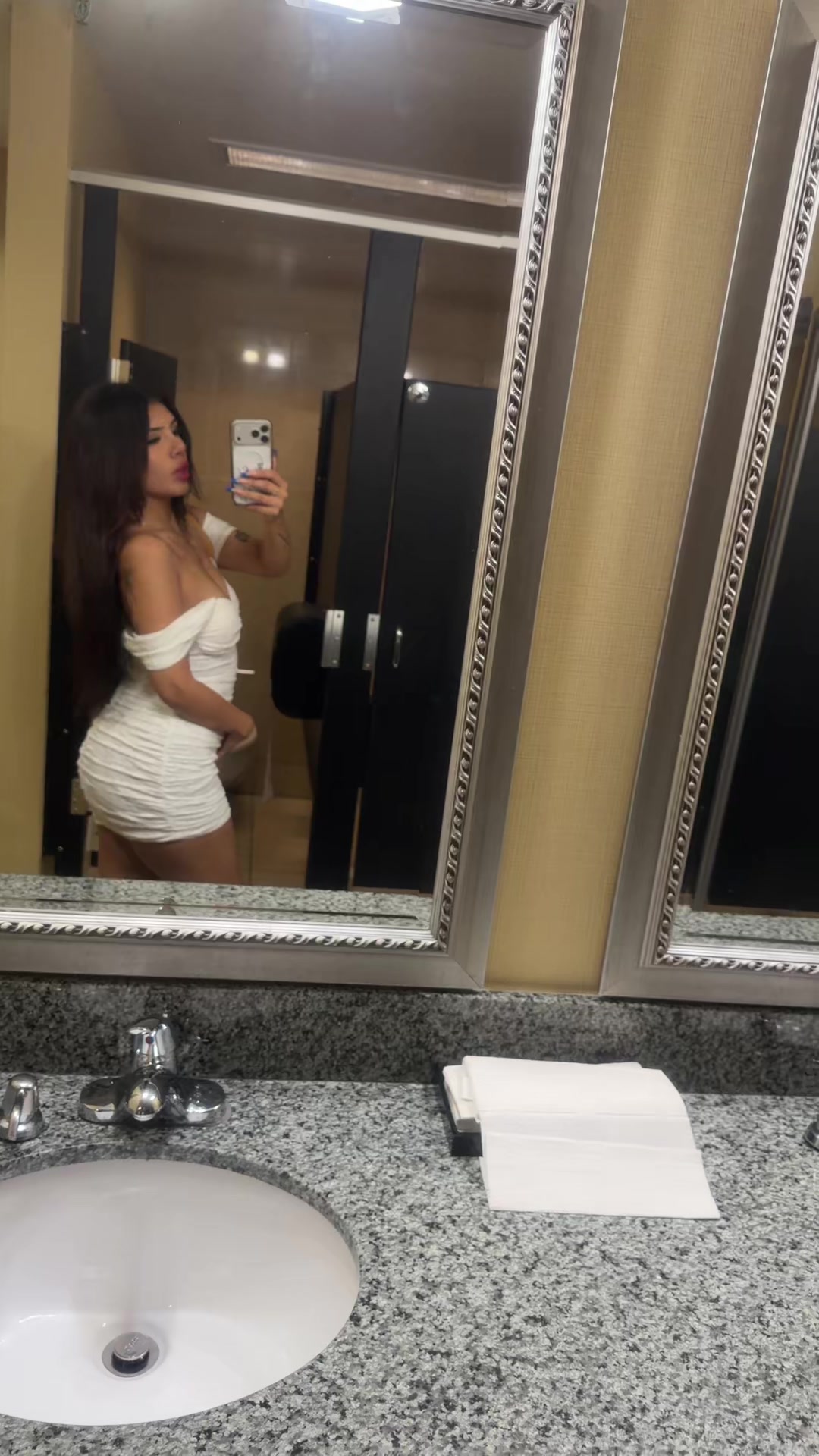 @yofavshawdynat