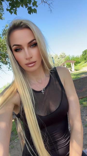 @_ Angel🪽_ 🖤
