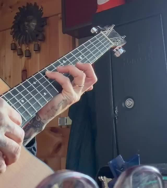 @whatzherface_