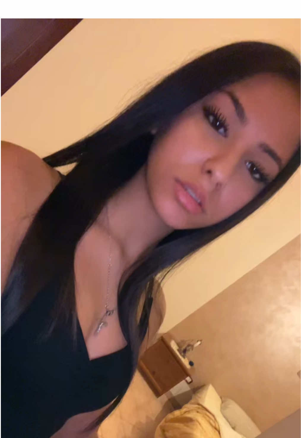@sabrina