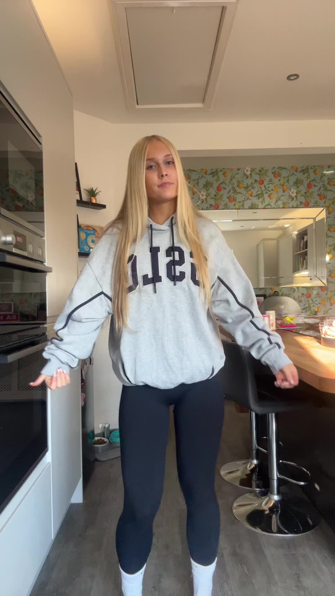 @elodie