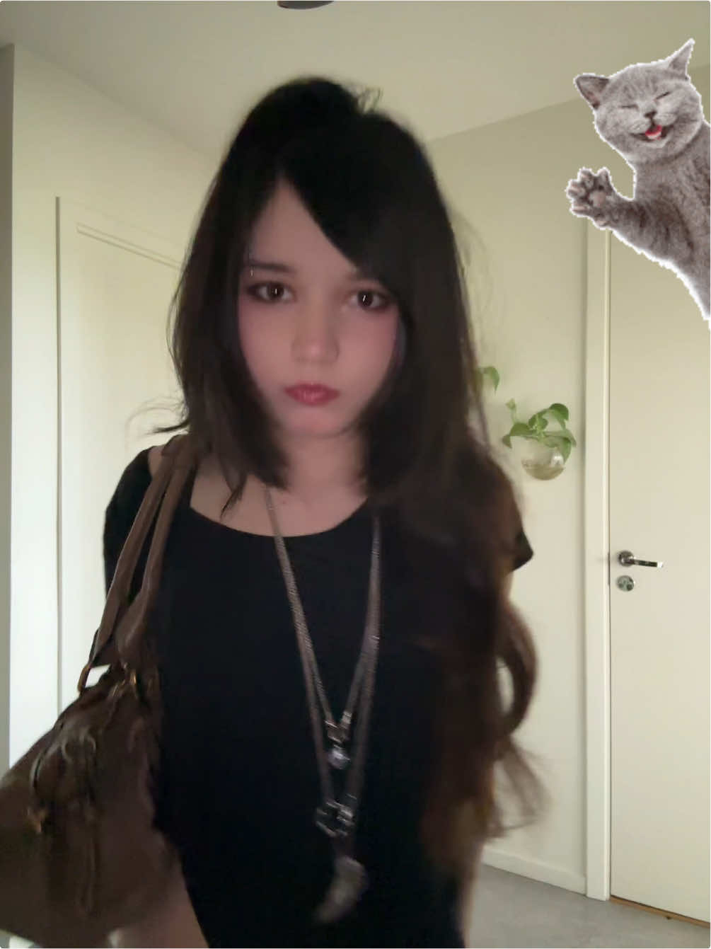 @:o
