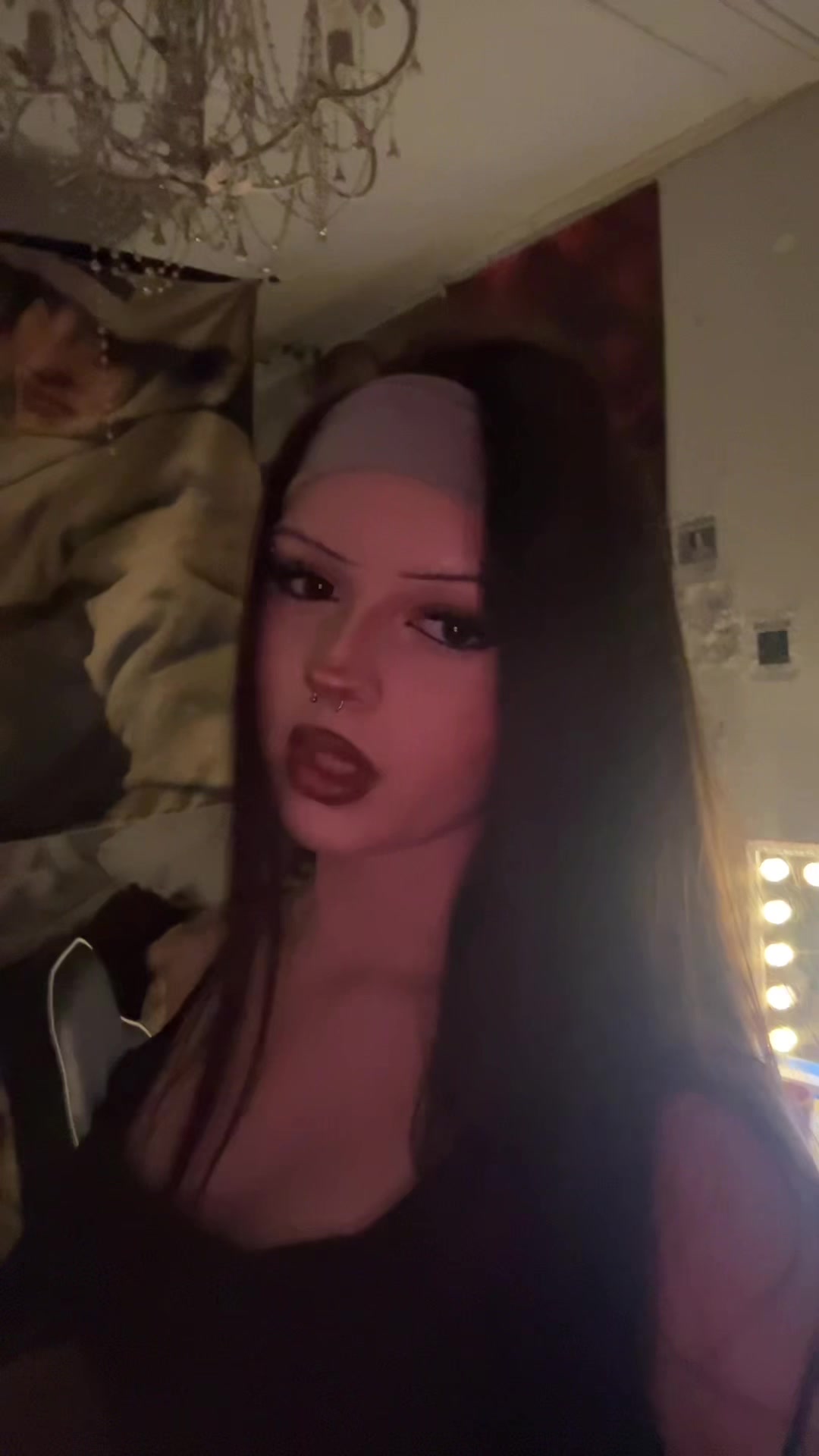 @𝒫𝒶𝓇𝒾𝓈&dagger;👩&zwj;❤️&zwj;💋&zwj;👩