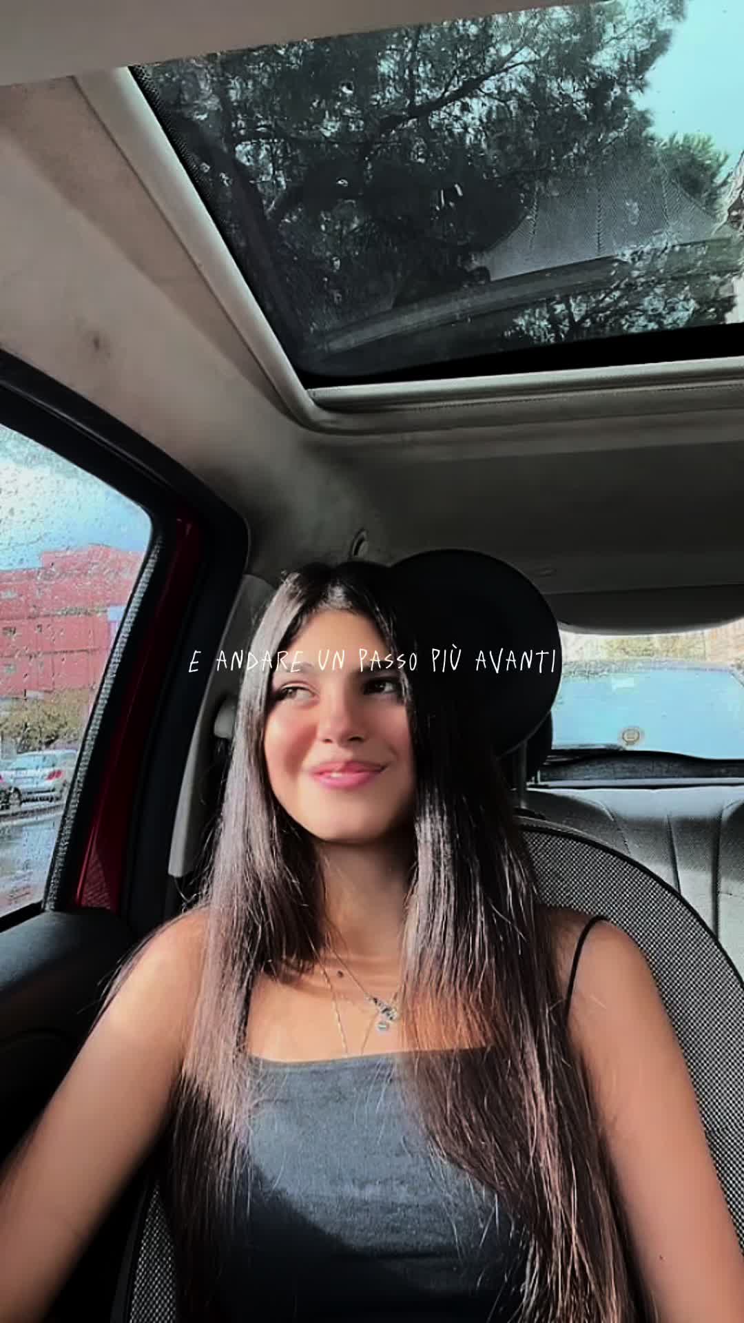 @Valeria_ottaa