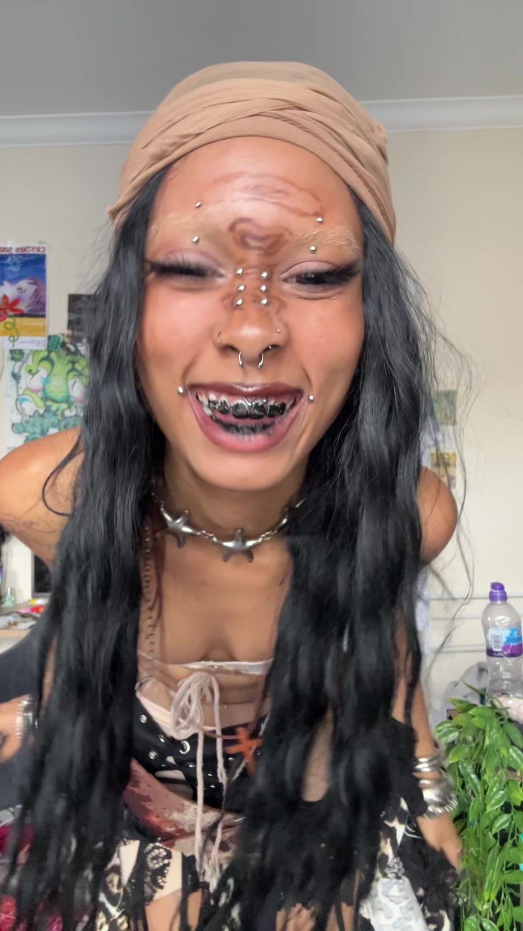 @smokinghotbabe3000