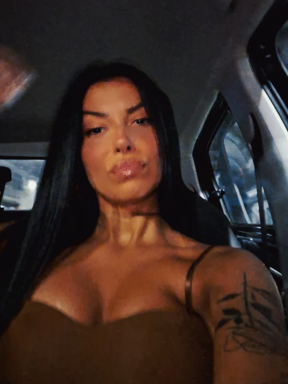 @Desir&egrave; 🦂