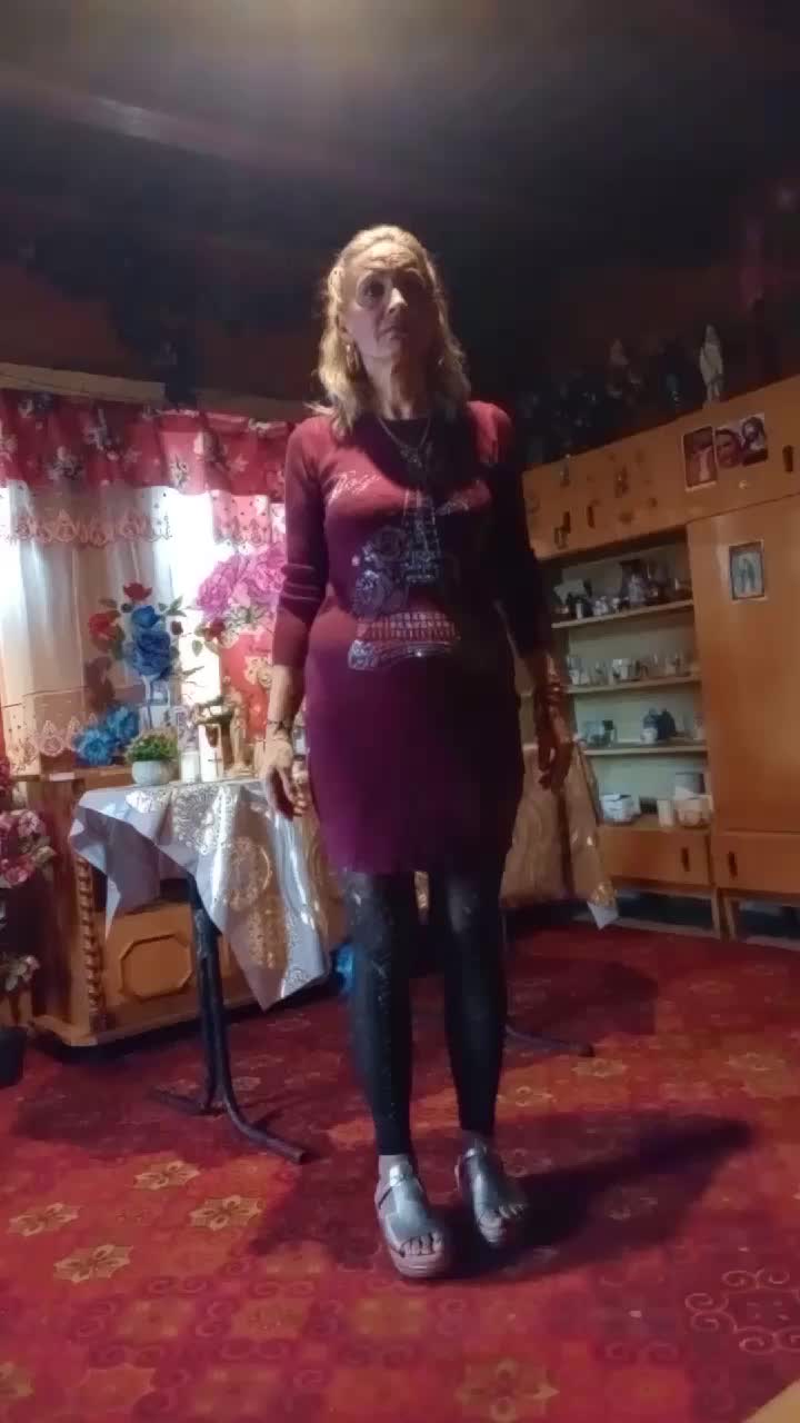 @glonczi nora