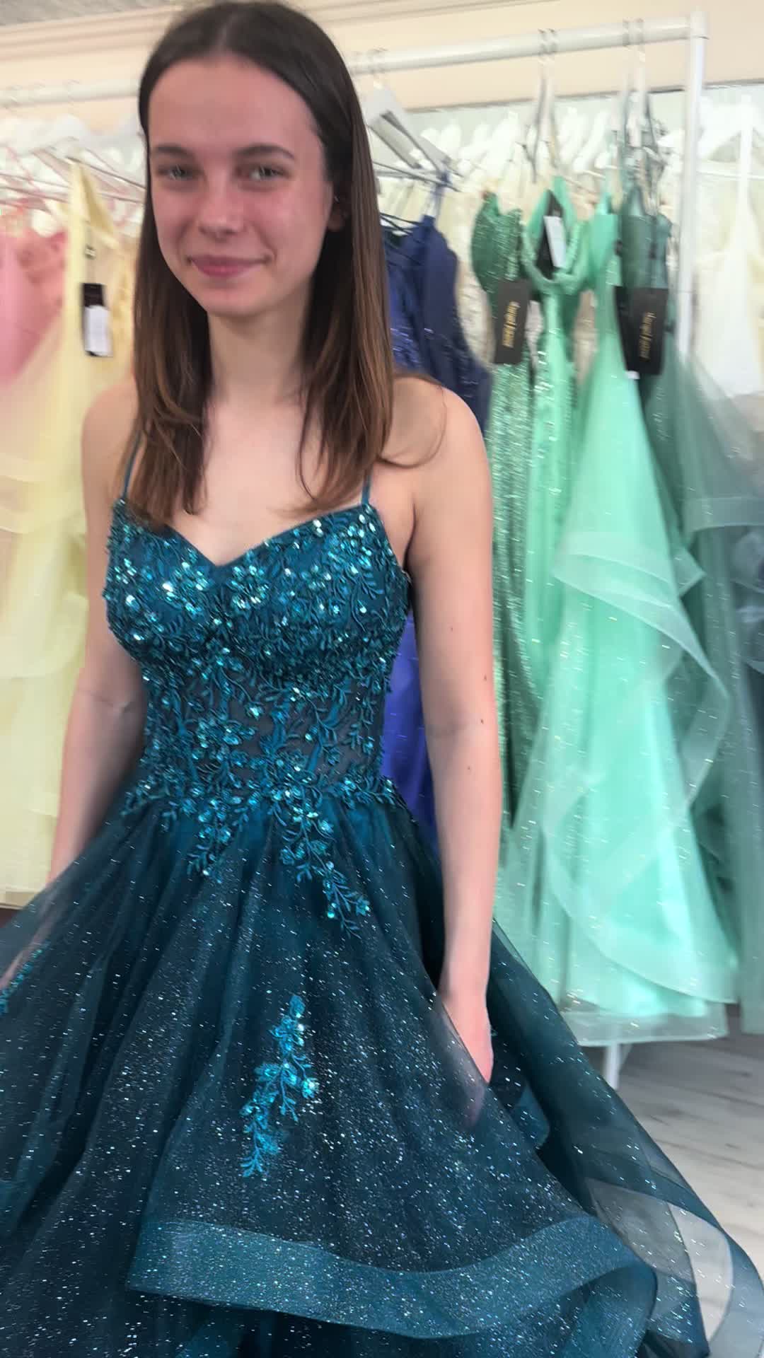 @Star⭐️Bridal Boutique