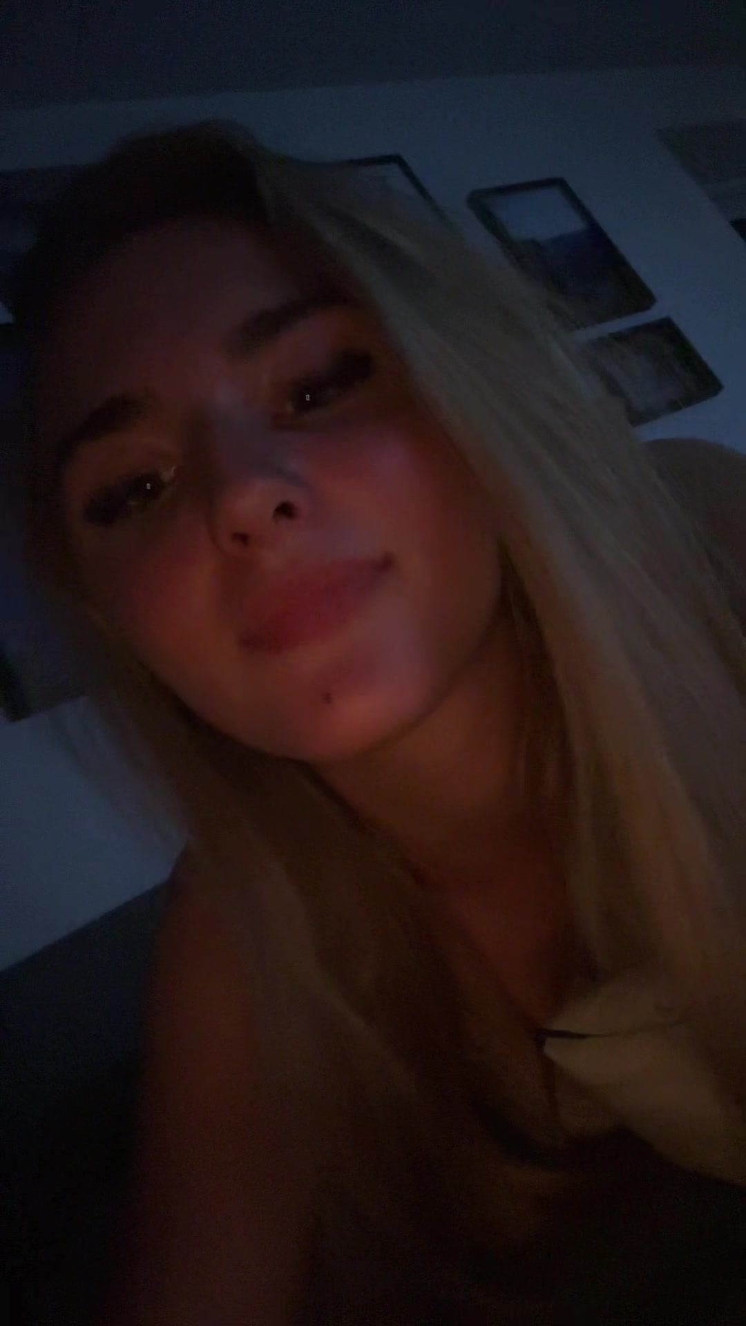 @👸🏼