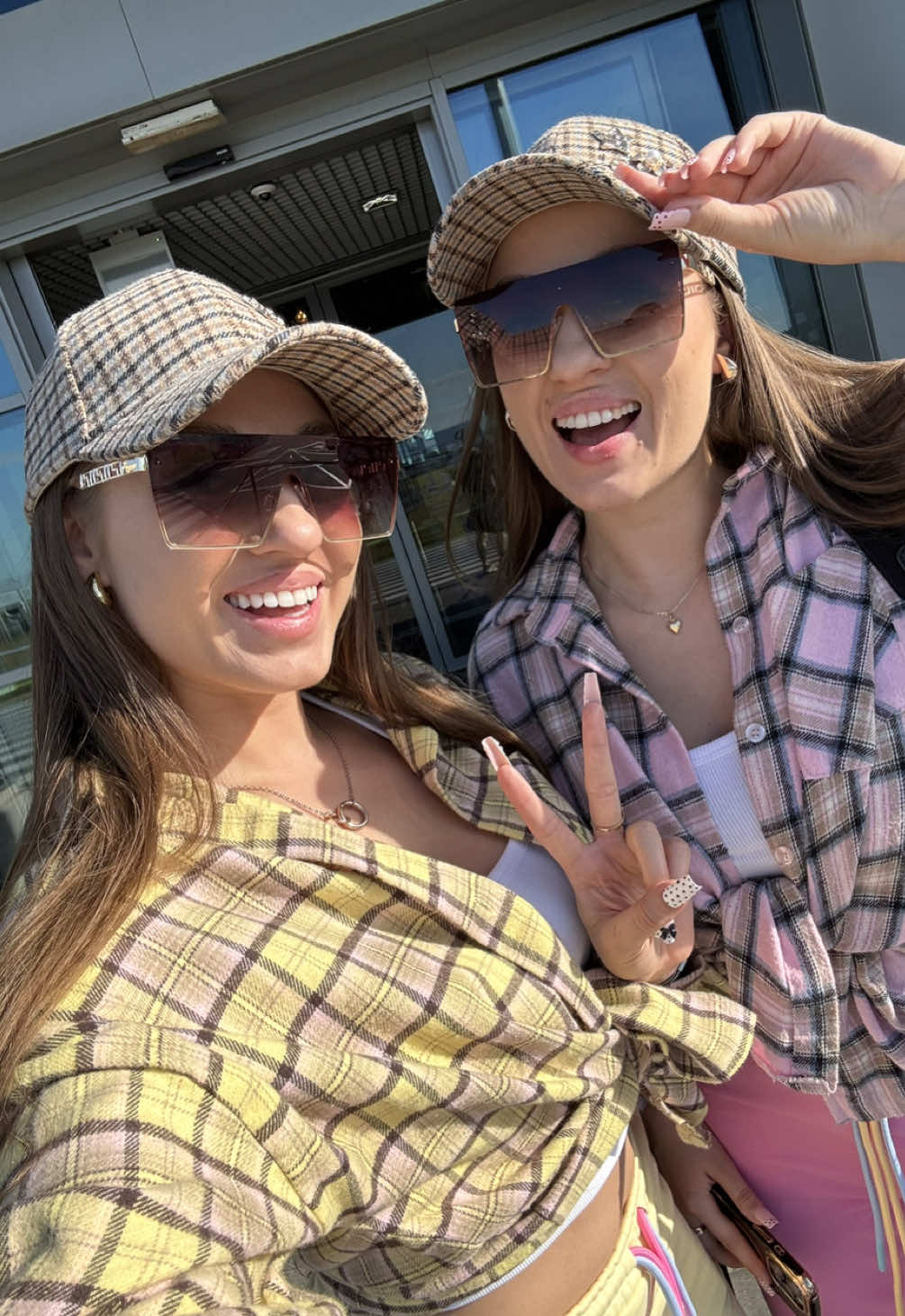 @twinschojnackie