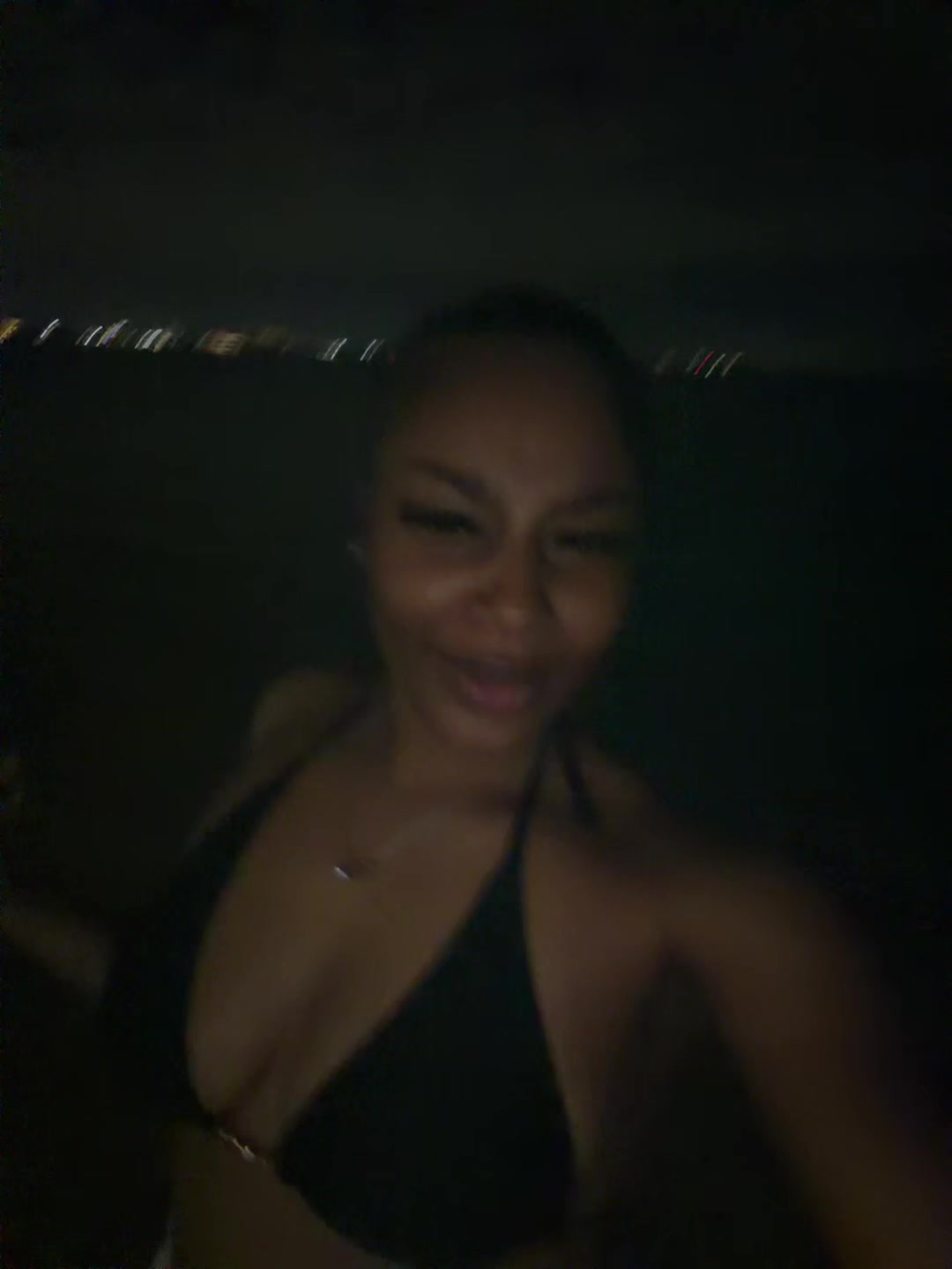 @adrilayy_