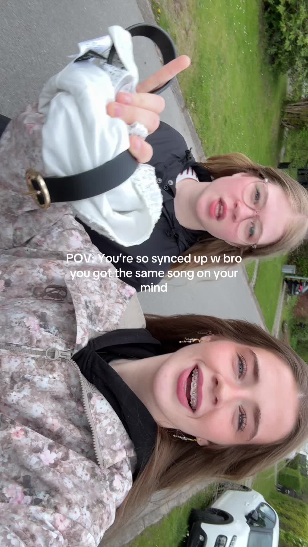 @LARA RAARUP