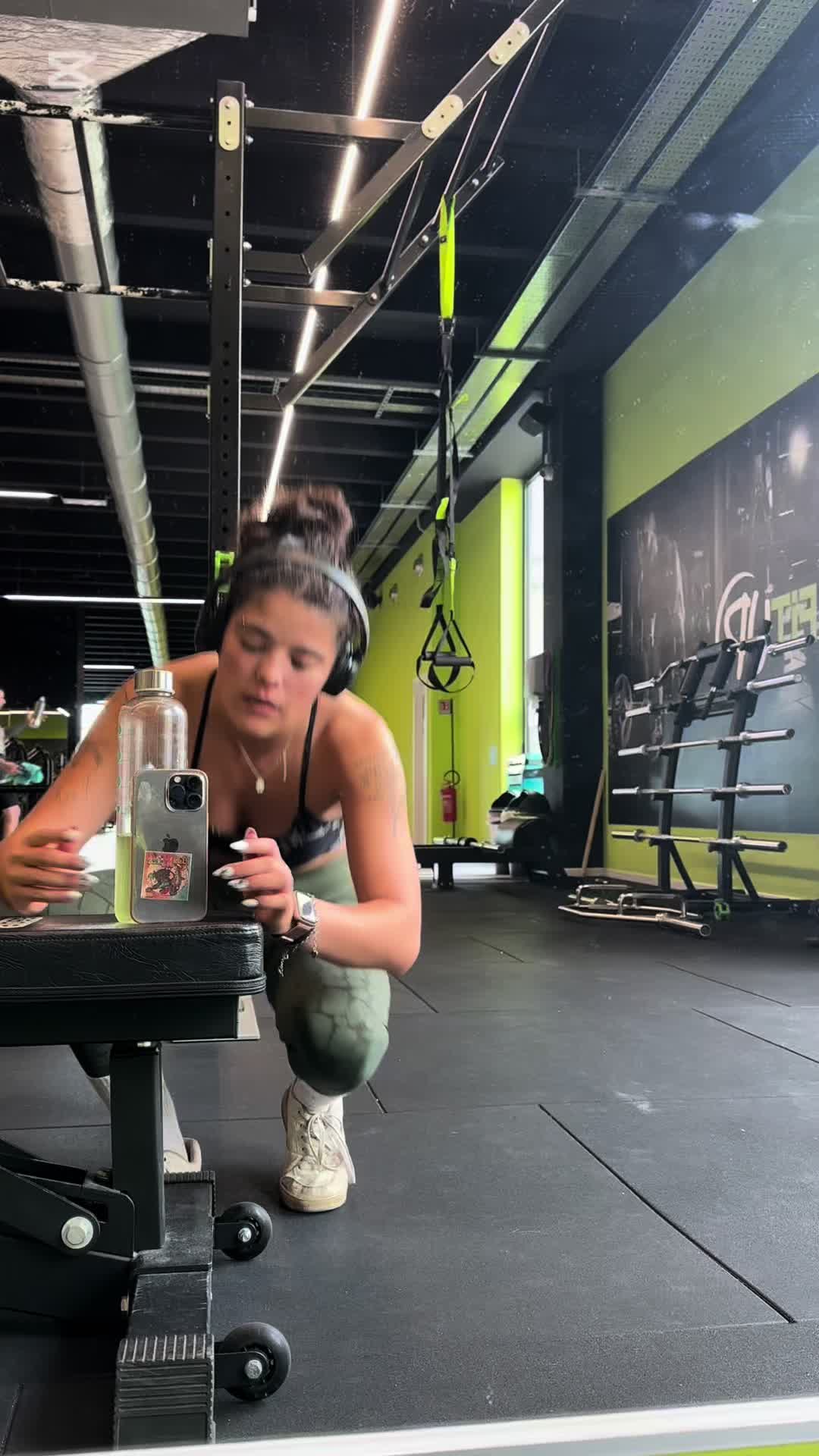 @Ceciuz