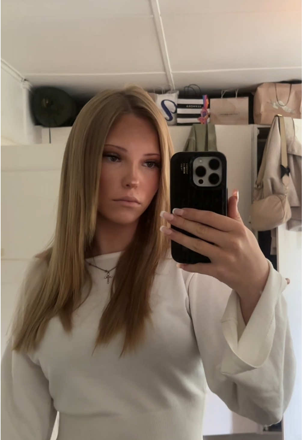 @ℳ🍾