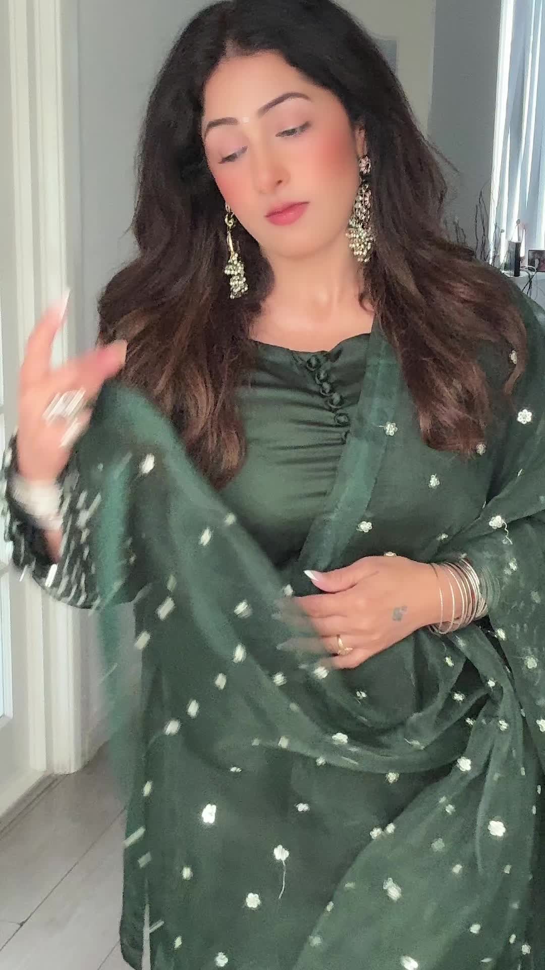 @Rakhi Saini