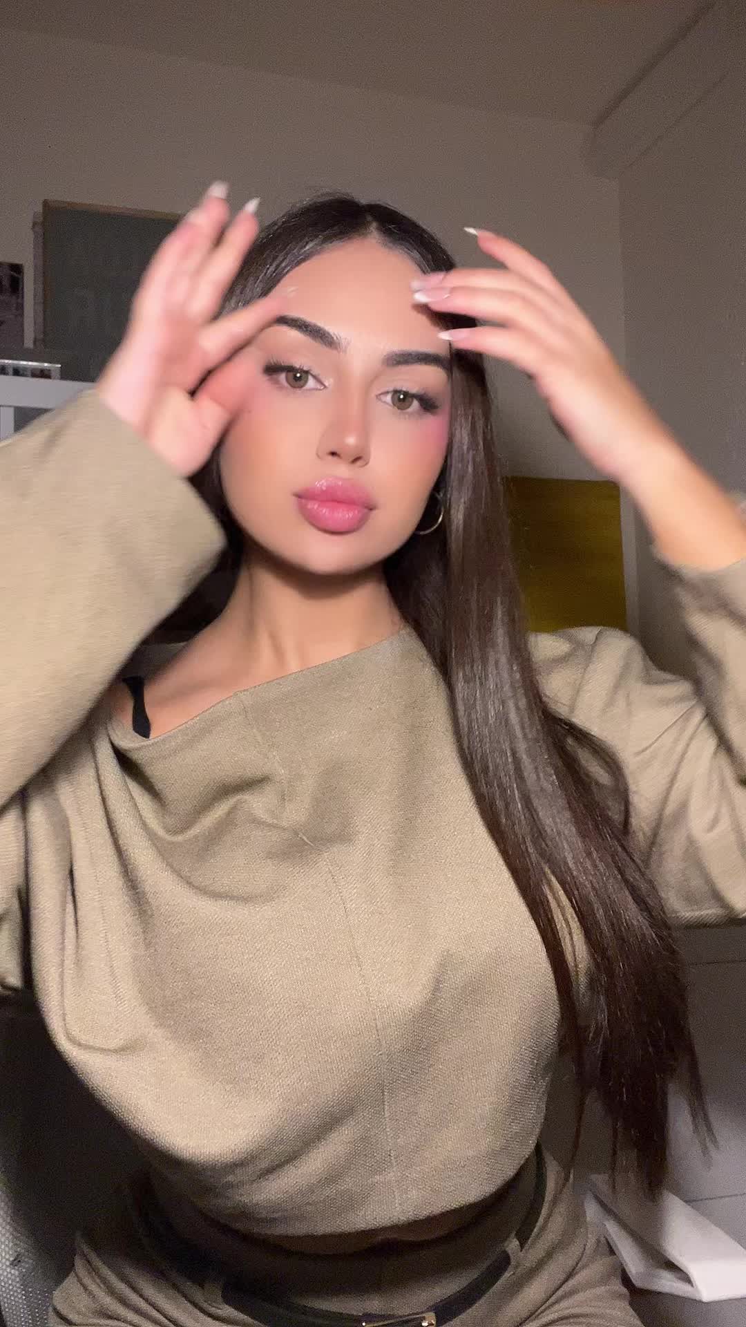 @carladols