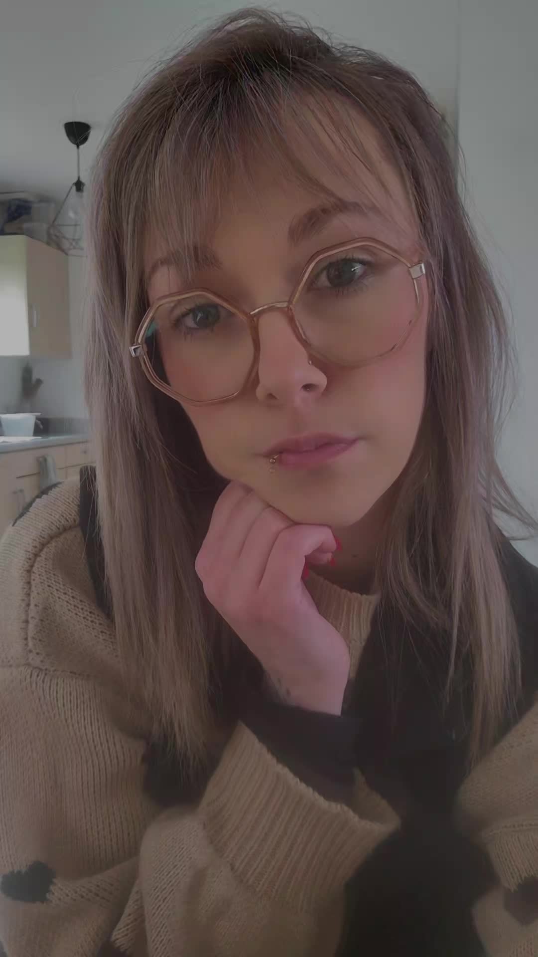 @C&eacute;liine 🦋🌸