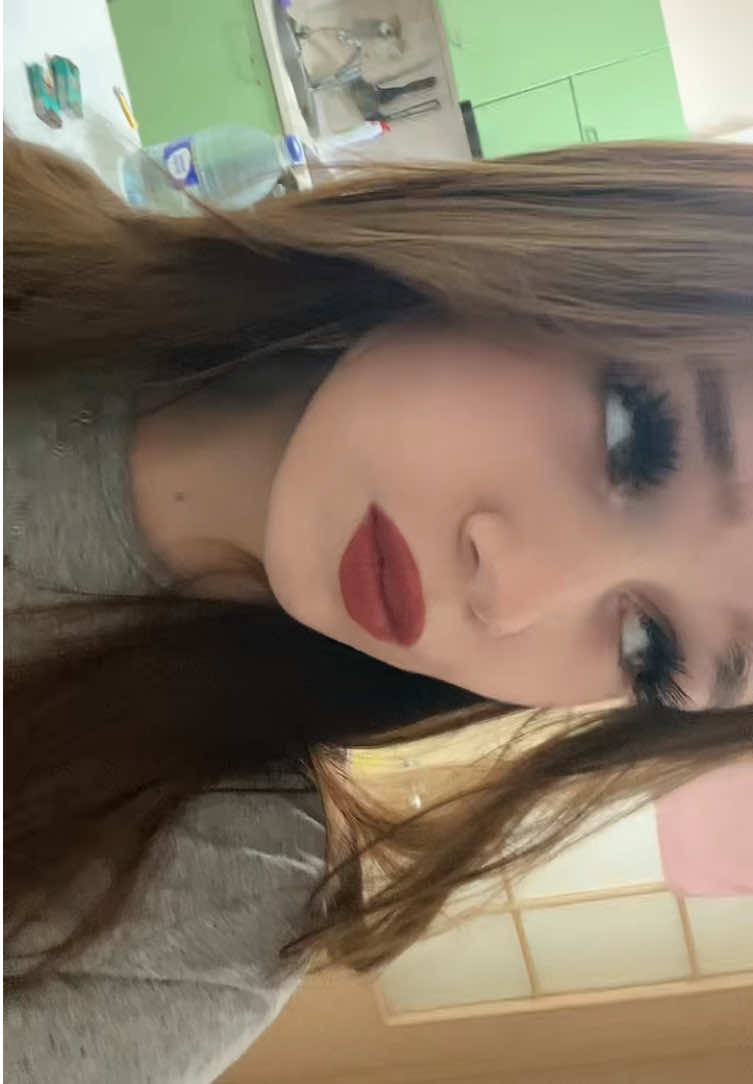 @ника милова
