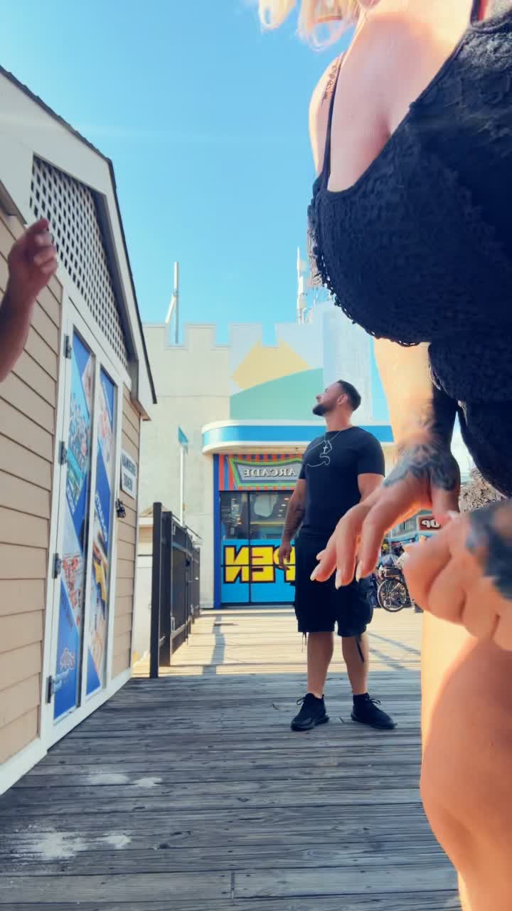 @Tattedmoonqueenoftheban