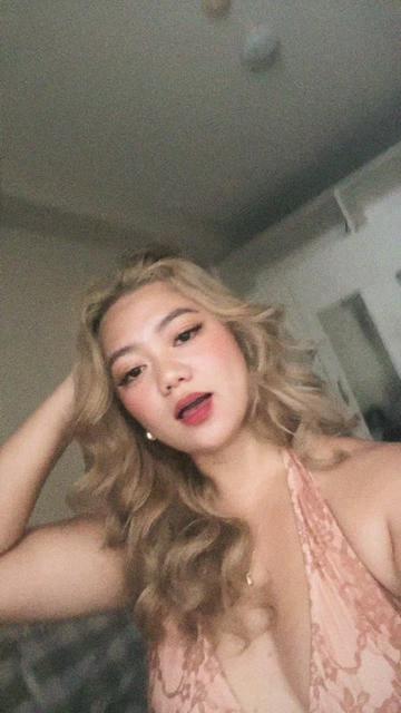 @Rhea Logarta🍑