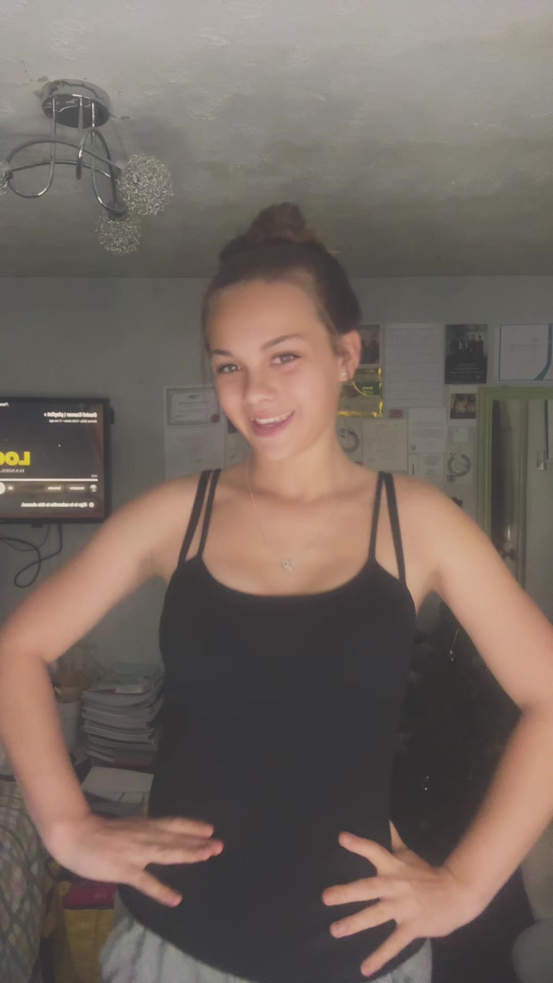 @Lily