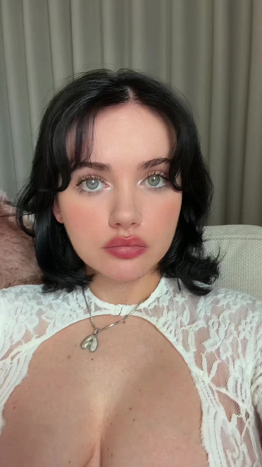 @claracull