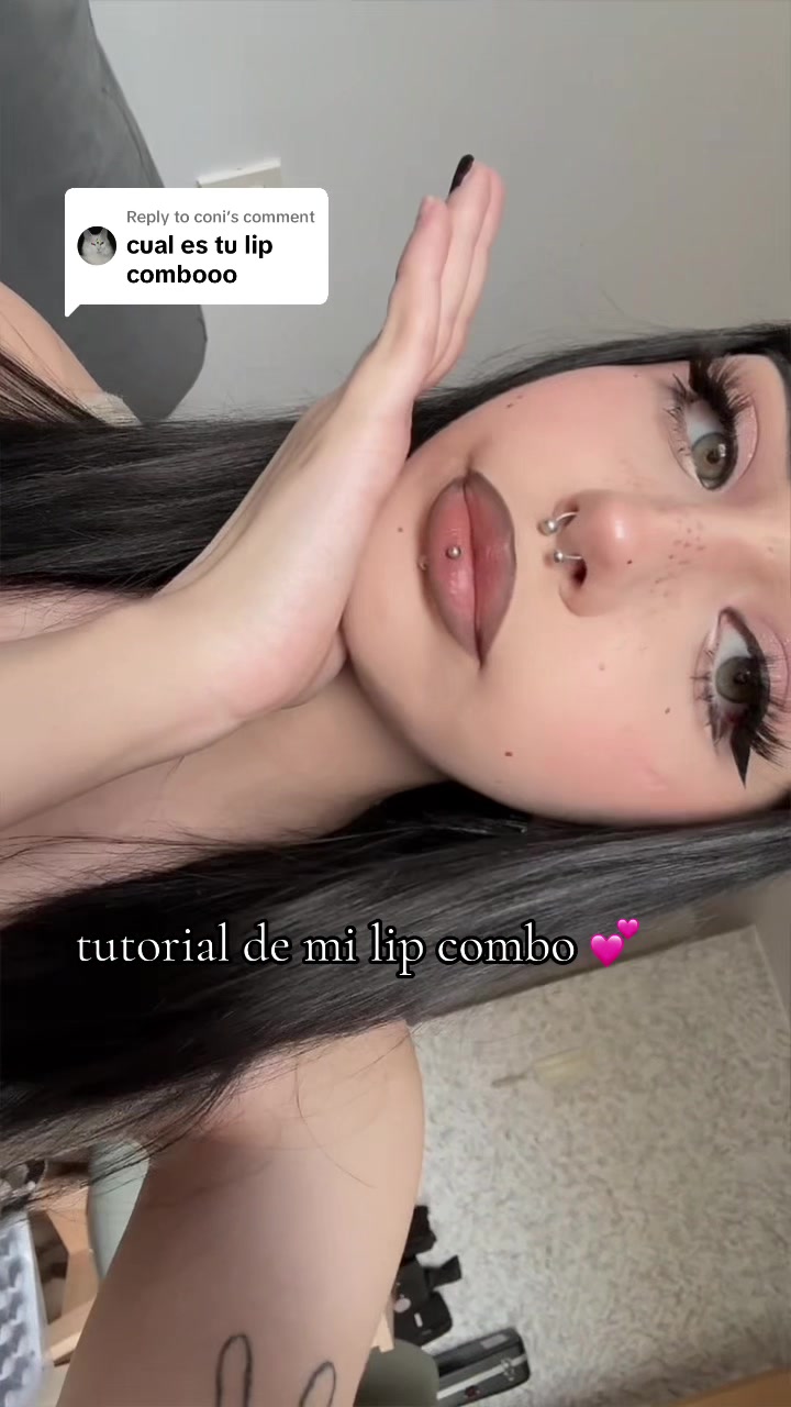 @F&egrave;i (｡ ˇ‸ˇ ｡) ㋖