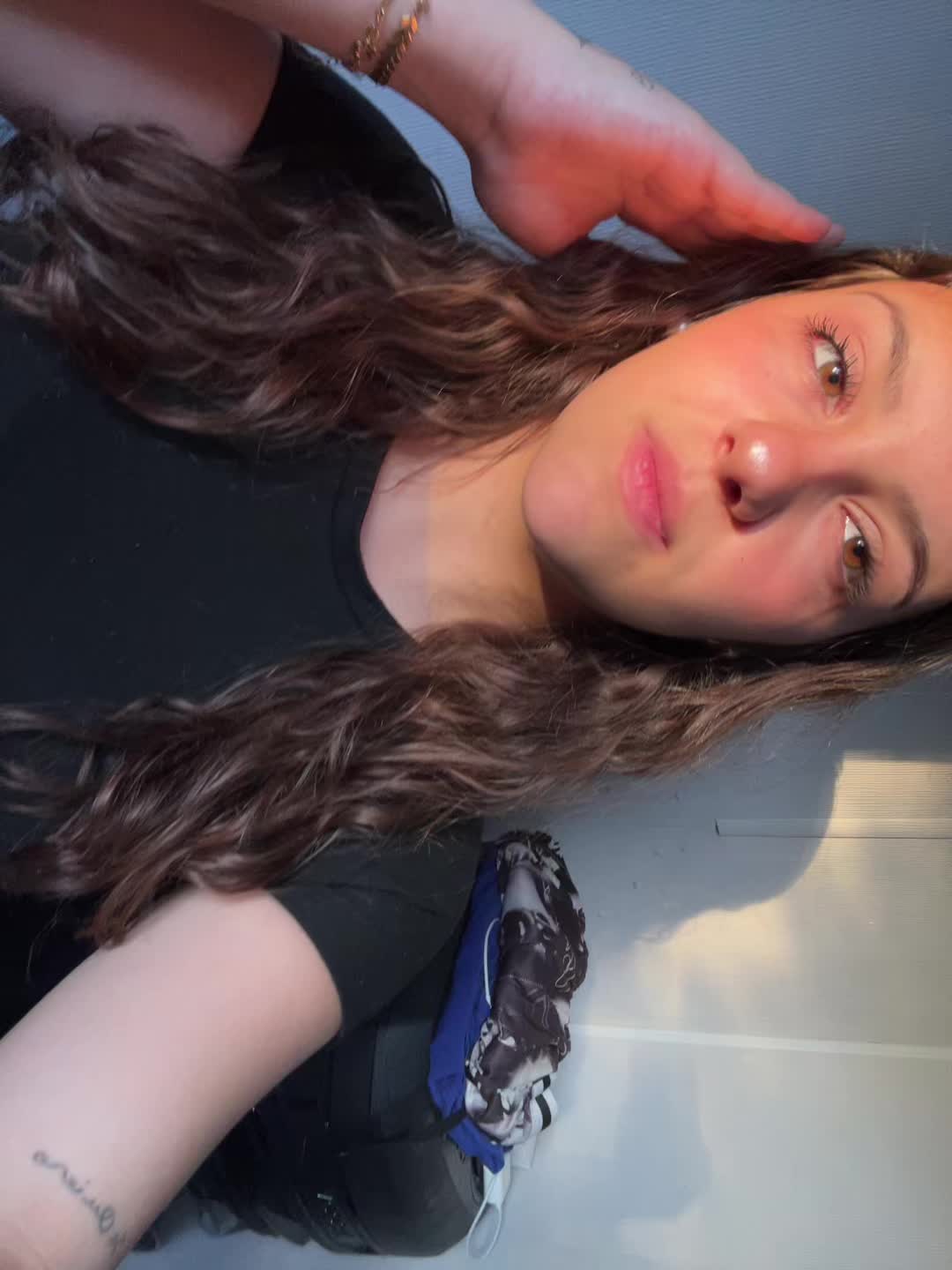 @𝐿𝑜𝓇𝑒𝓃𝒶