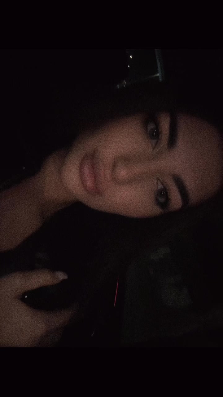 @N&aacute;t&aacute;li🦋