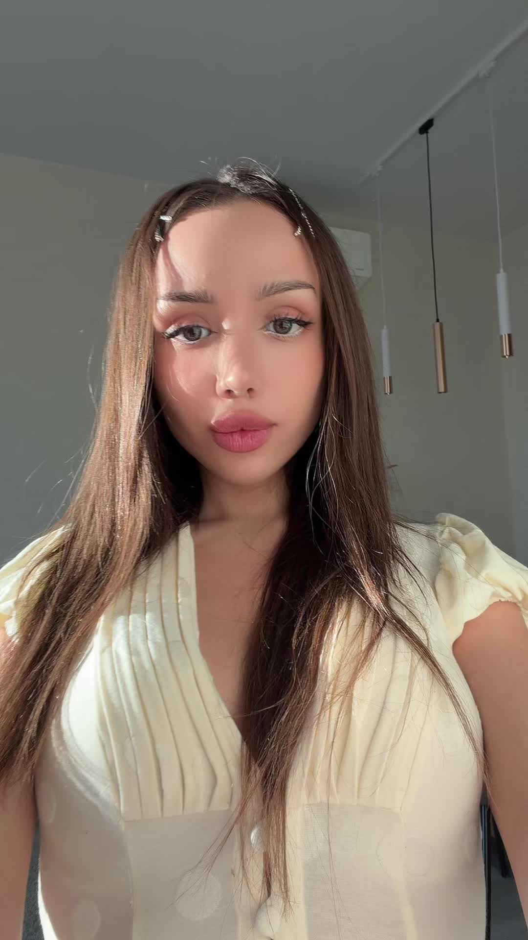 @attractiveniva
