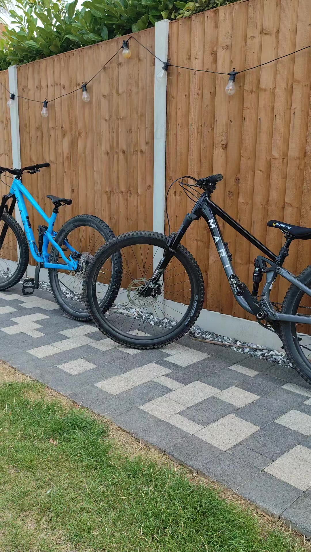 @Ozzi 🚵🛩️
