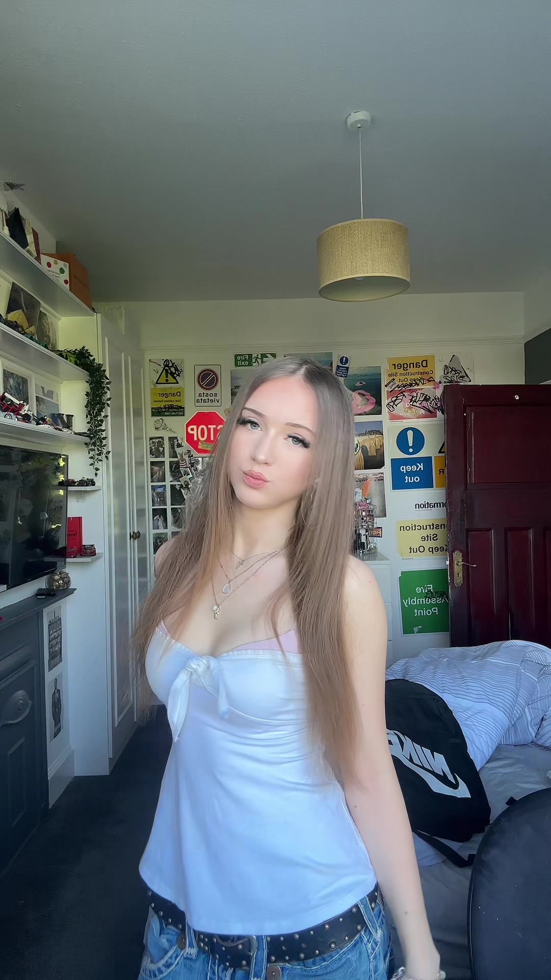 @kristinaひ