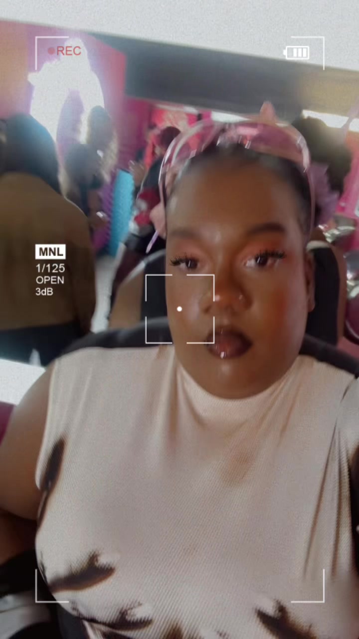 @🇩🇲Vassie Pinkz🇨🇻🇬🇧
