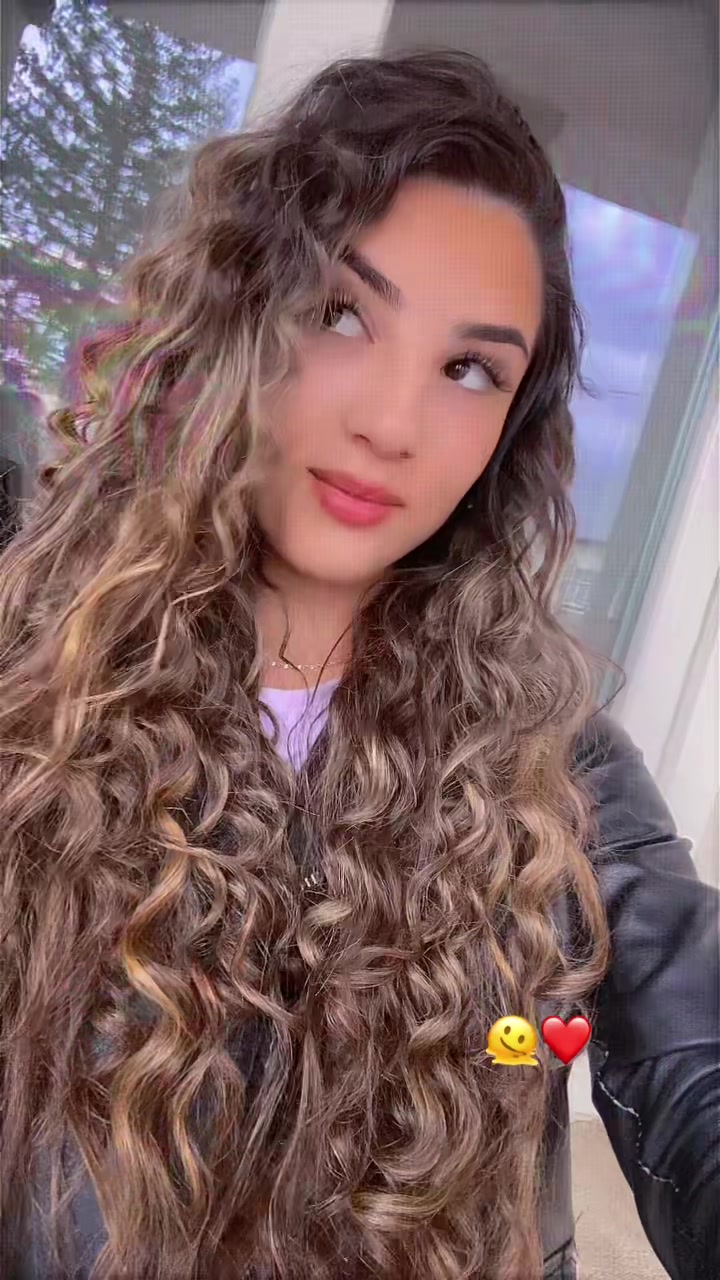 @ani_anisia567