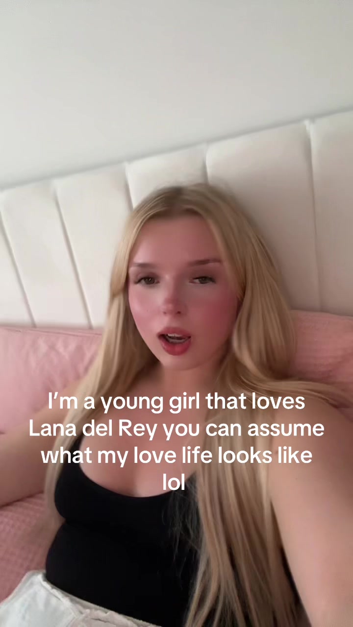 @Lia🤍💙