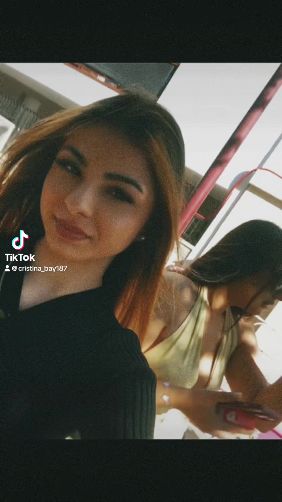 @Cristina_bay18