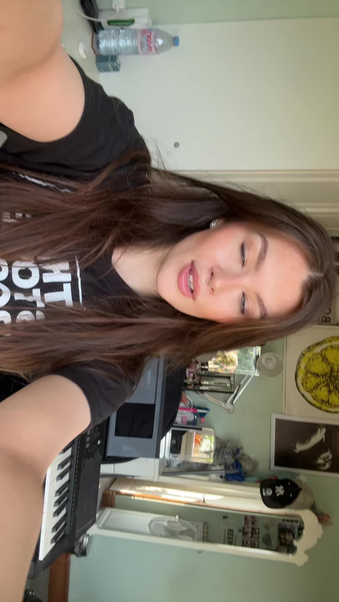 @Lydia <3