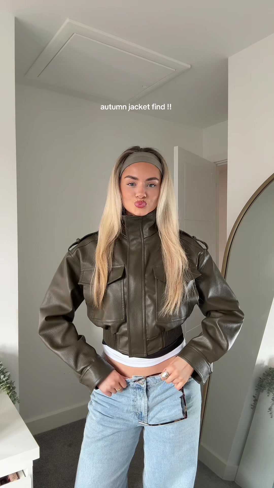 @ruthyoungx