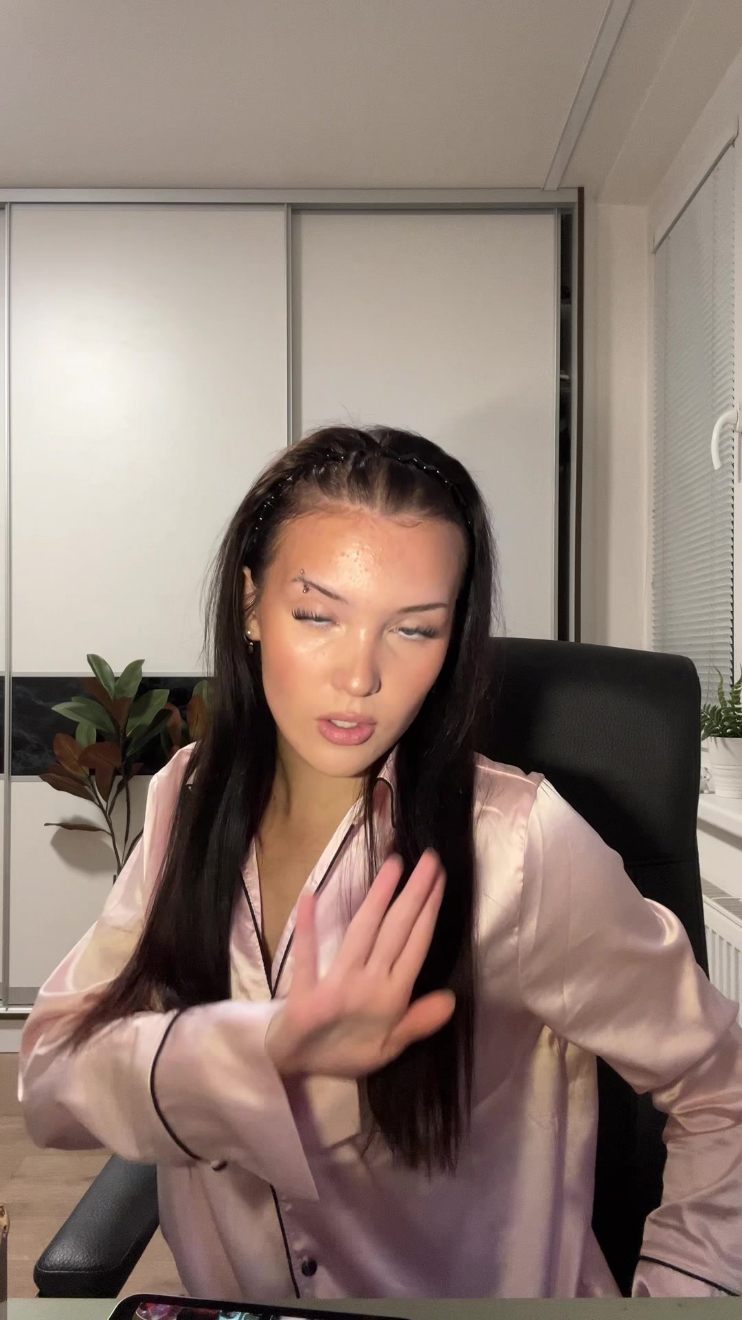@Elena
