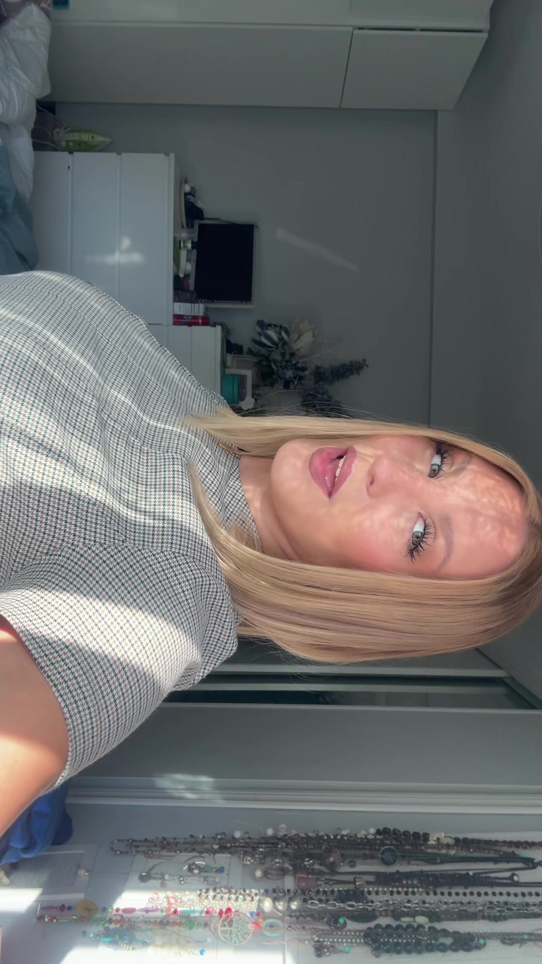 @claudiamrozz
