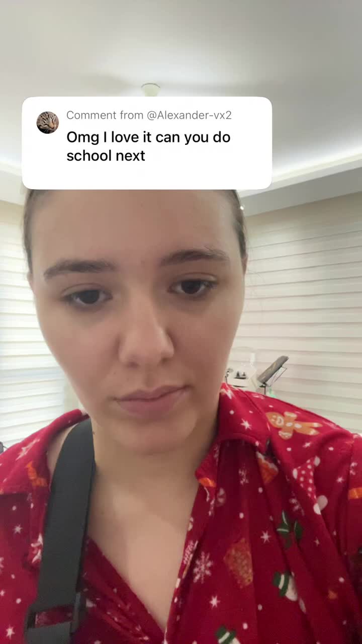 @￴