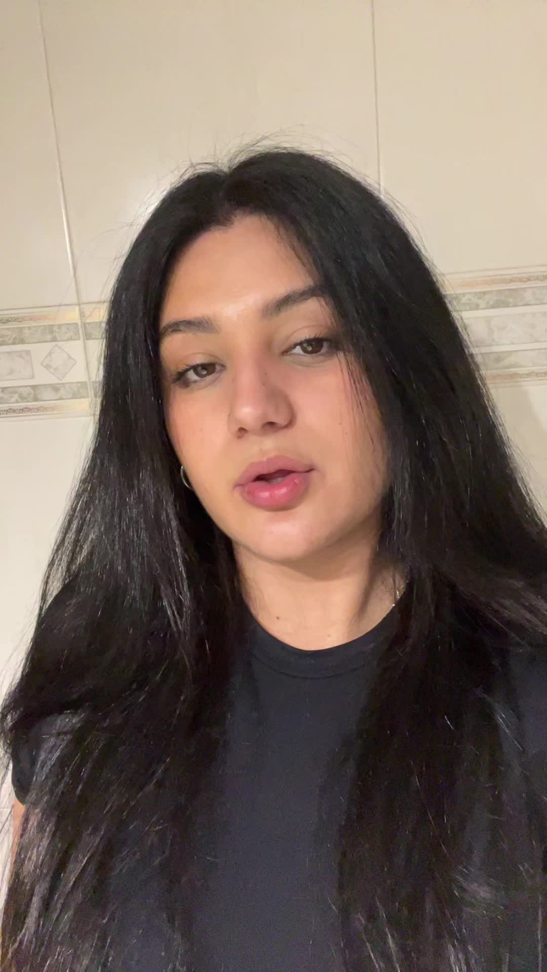 @yarelaax